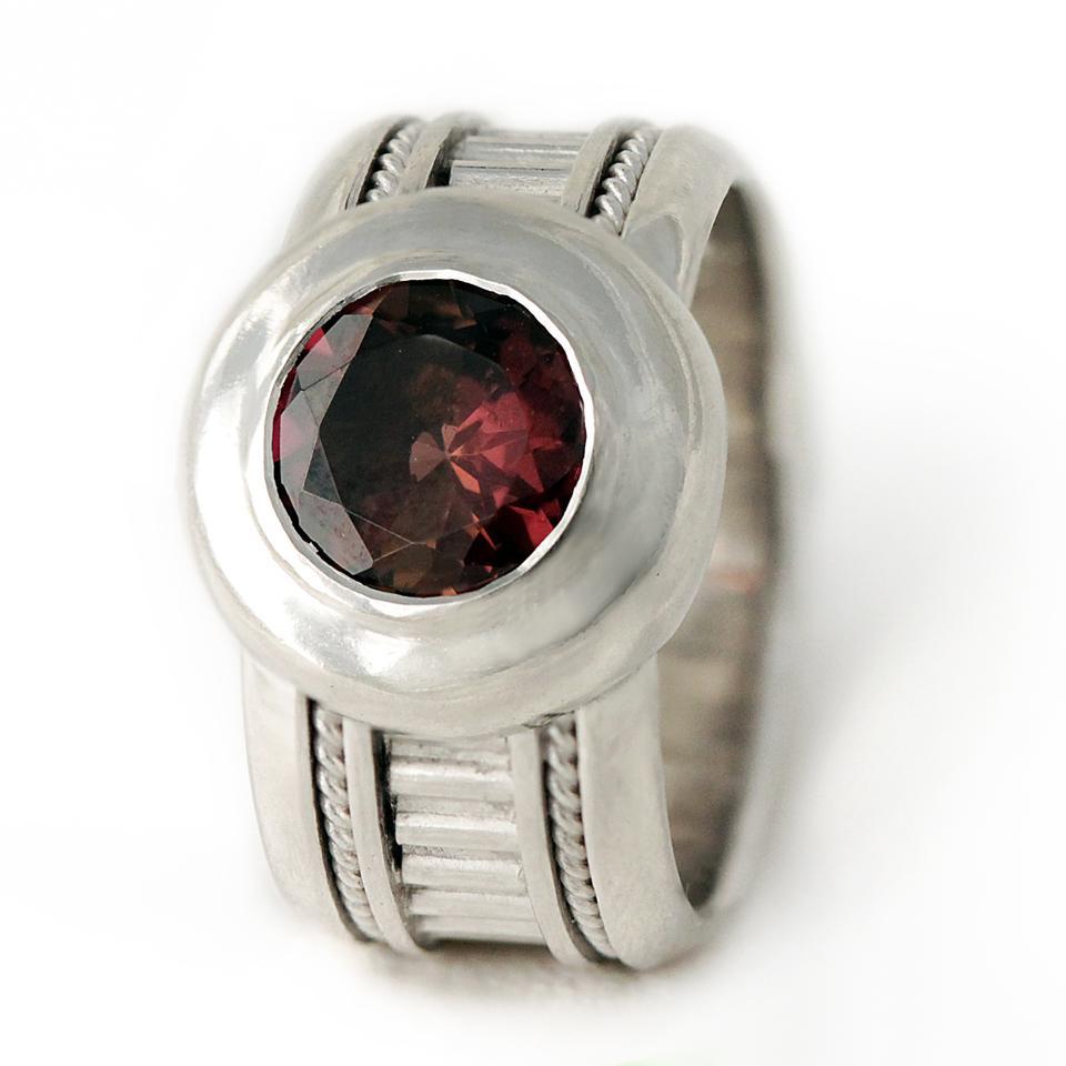 Red garnet in silver misti wedding band