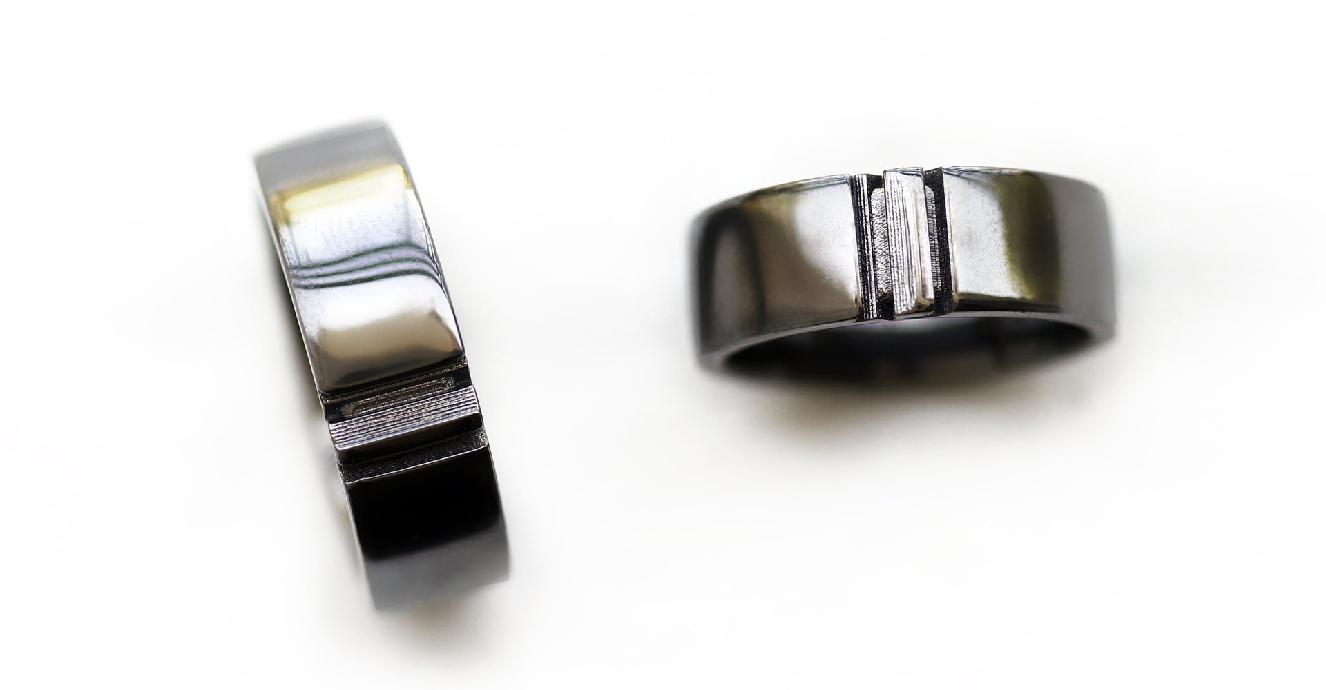 Black promise rings for her and him