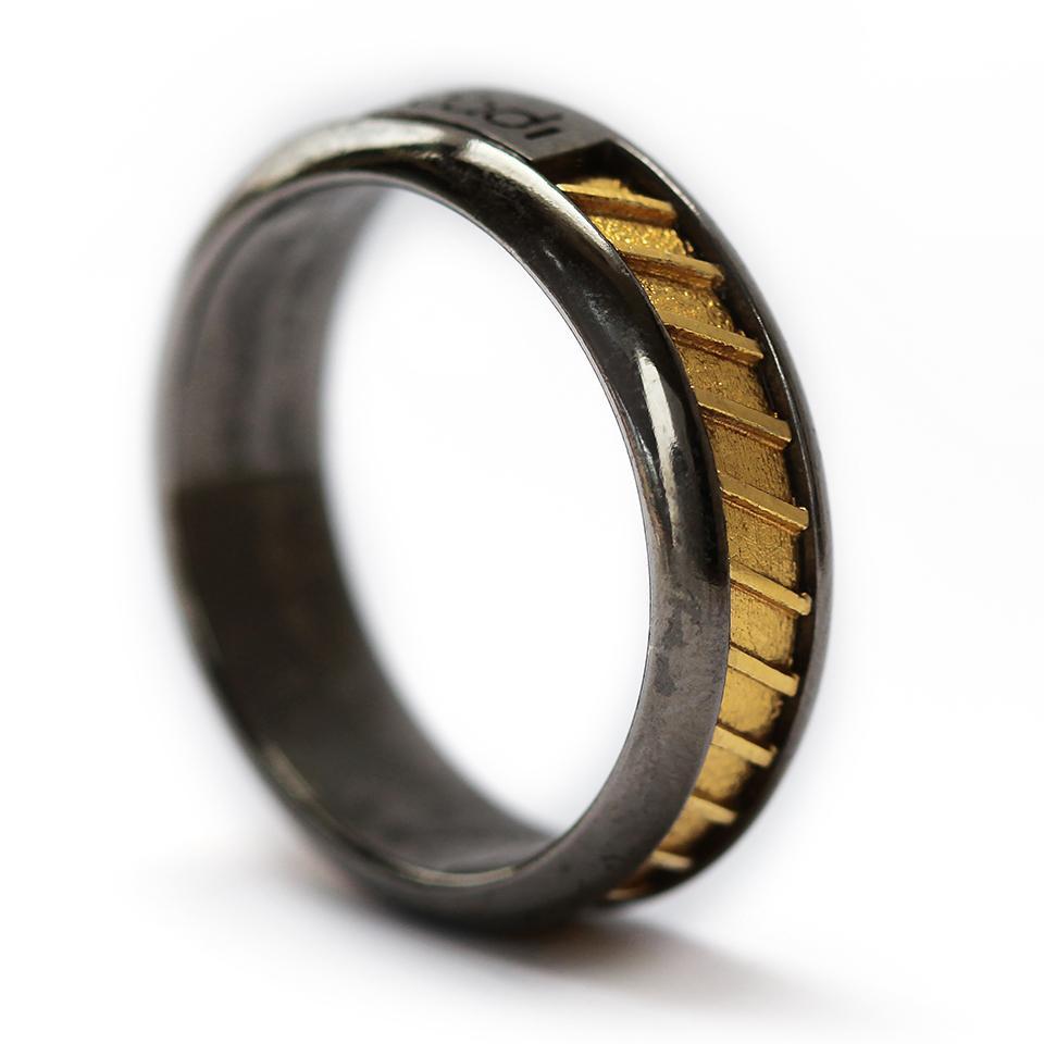Black and gold twisted wedding band ring