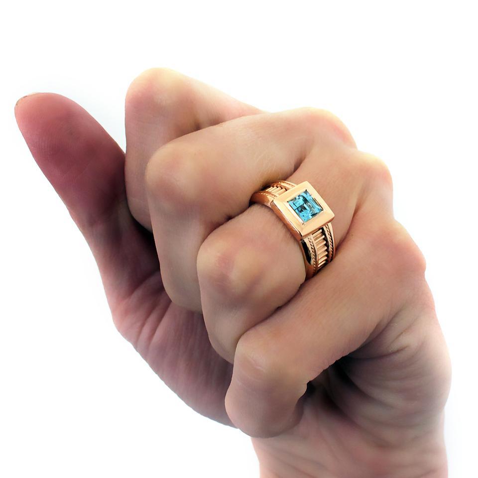 Swiss blue Topaz stone in beautiful rose gold