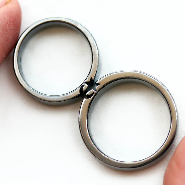Black Star and Moon Ring Set