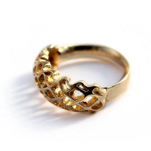 The classical sculpture beehive ring