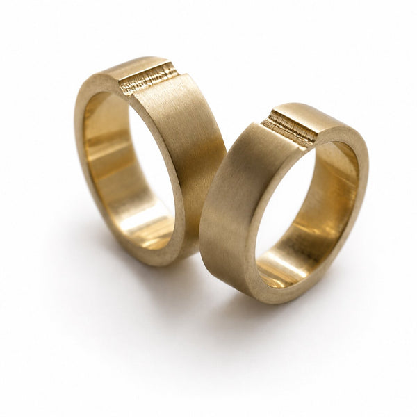Heart Bond Touch Wedding Rings