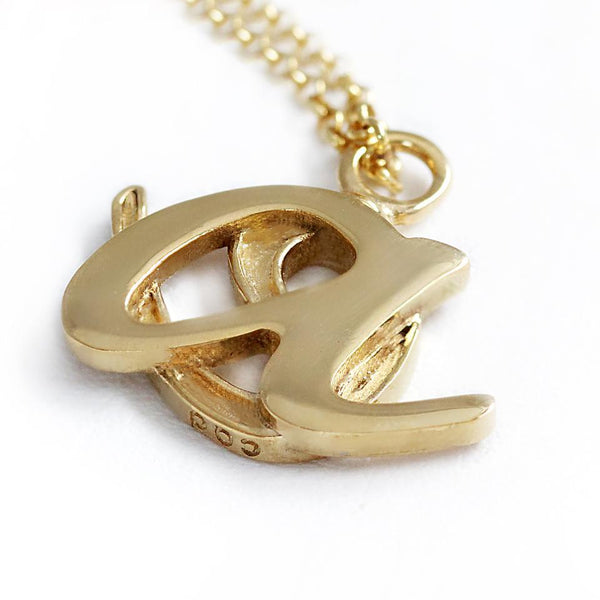 letter couple necklace features 2 initials of your choice to the pendant