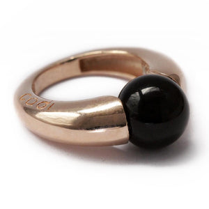 Elegant modern women's ring in rose gold with big beautiful black solitaire stone ring 