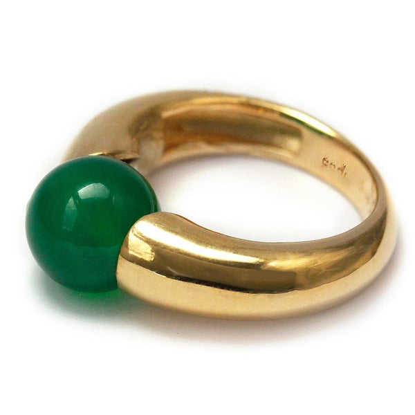 Green solitaire with rose gold combination ring donut
