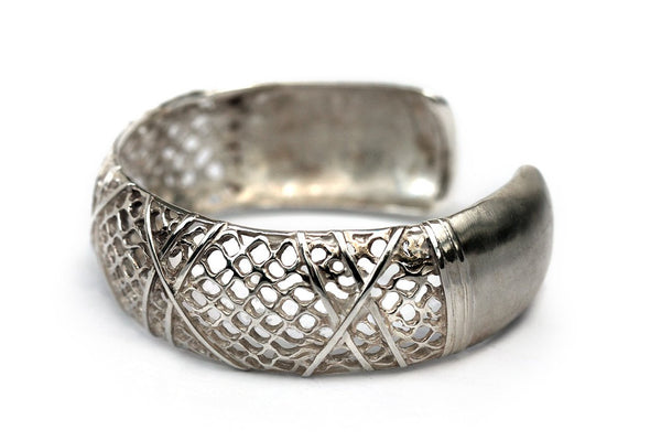  Honey bee jewelry, Handcrafted bangle, sterling silver Bracelet,honey bee bracelet,Cuff Bracelet, organic bracelet