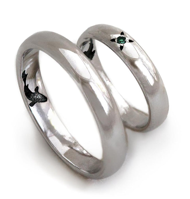 star design with Emerald gemstone fishing wedding band set