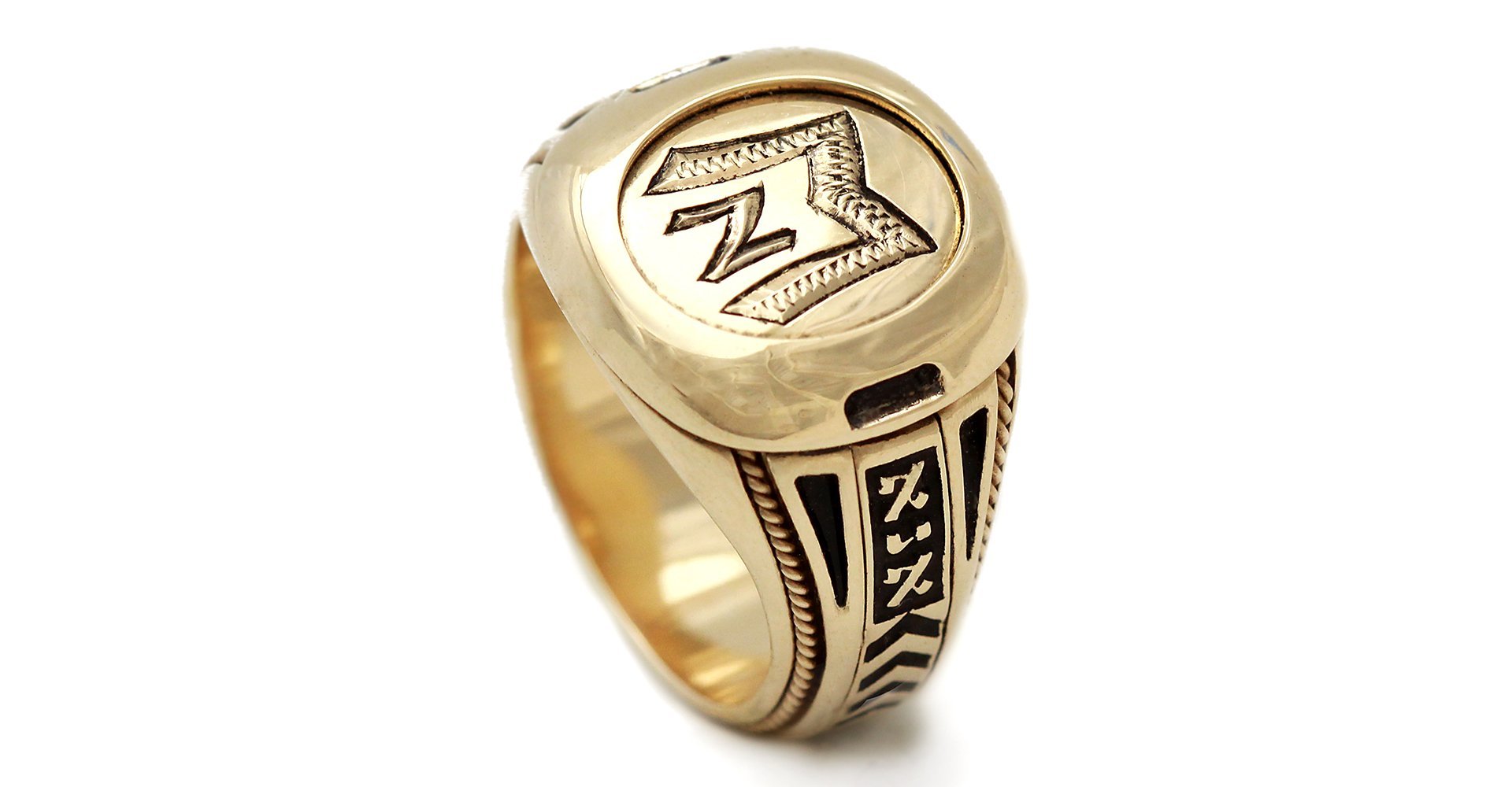 Signet ring- retirement gift ideas for men- Monogram signet ring