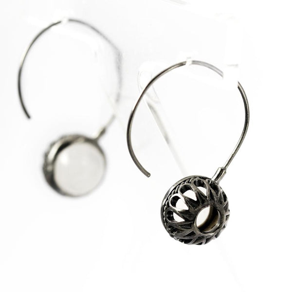 Agate stone or Black rhodium plated in silver or gold floral earrings