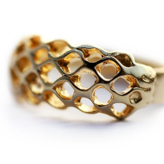 SMALL BEE HIVE RING -yellow