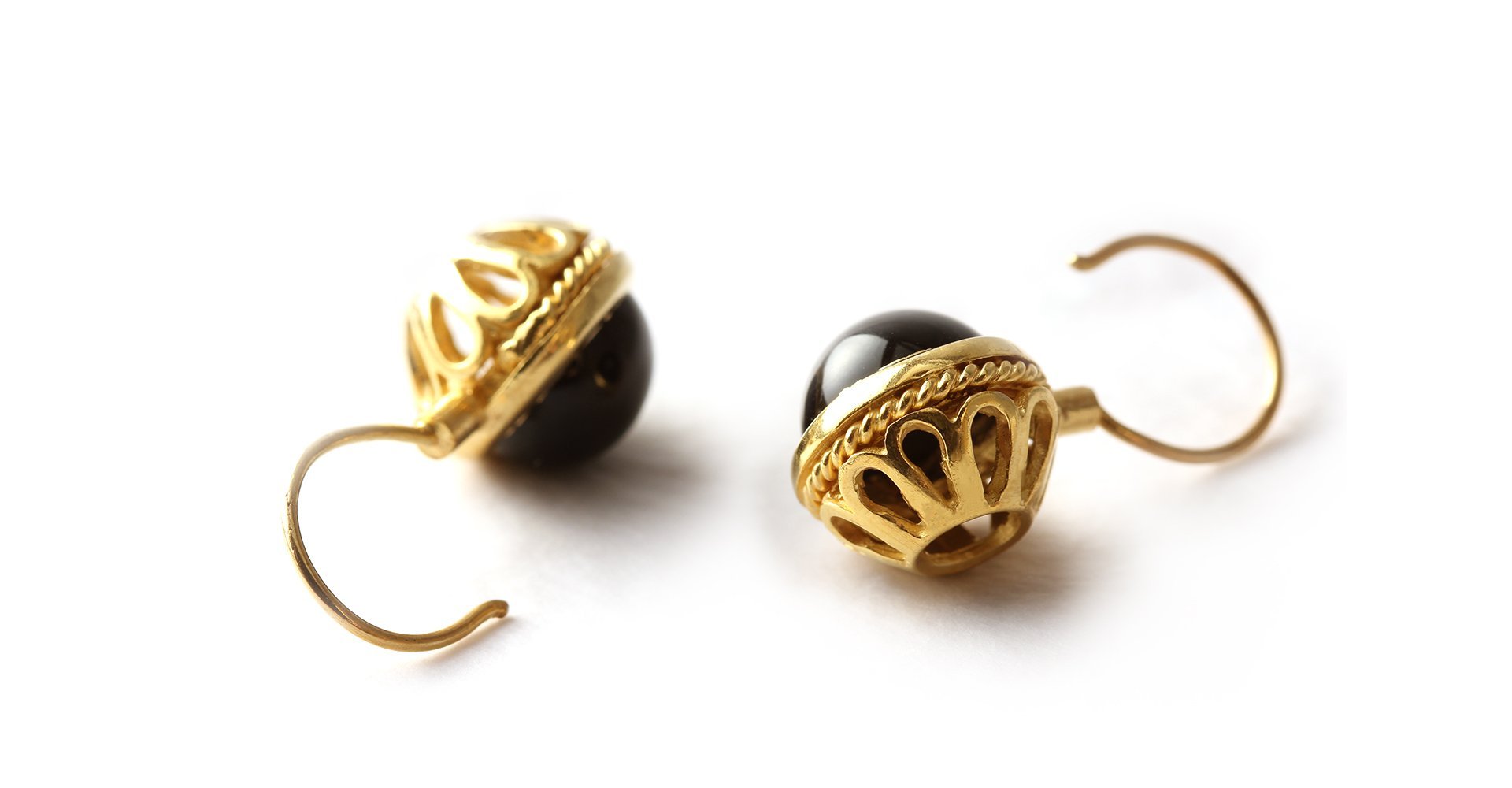 Antique looking earrings on sale