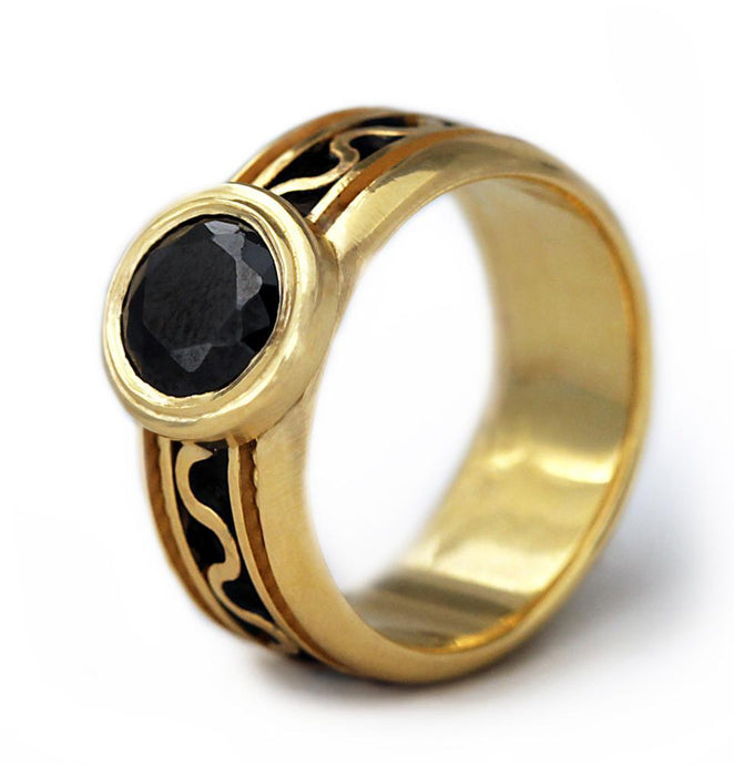 yellow gold Misti black stone engagement ring with Spinel gemstone